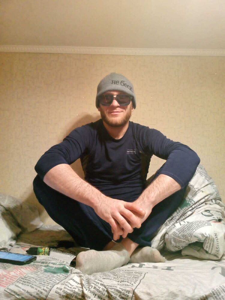  ,   Denis, 36 ,   ,   