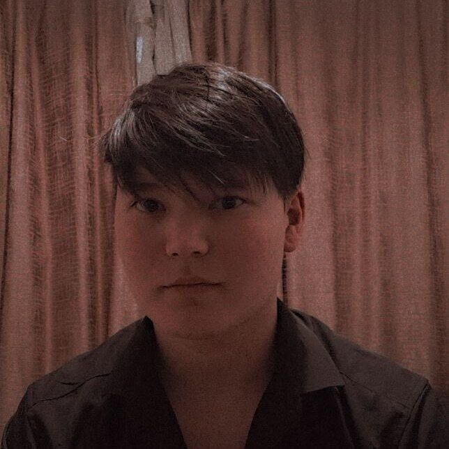  ,   Alek, 23 ,   ,   