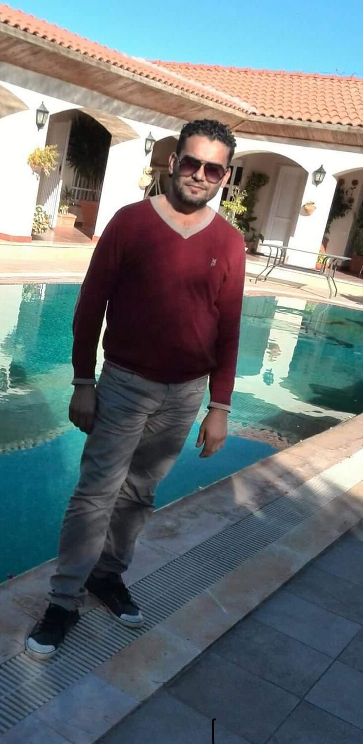  ,   Ashraf, 45 ,   ,   , c , 