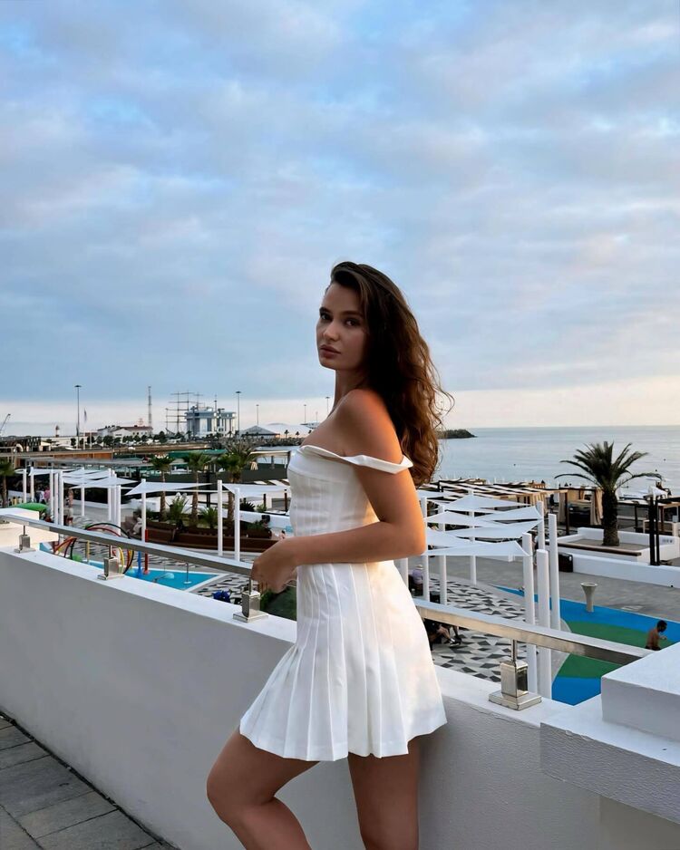  ,   , 30 ,   , 