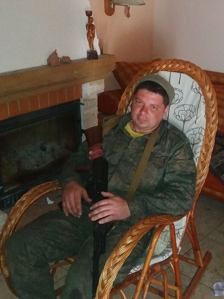  48934652  , 37 ,    