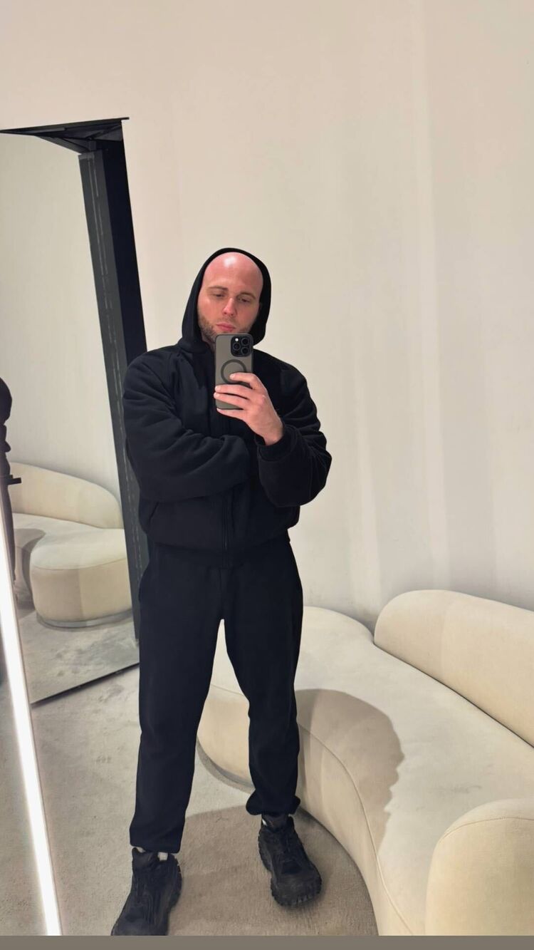 ���� 52323982 ������� �����, 32 ����, ���� ���������� � ����