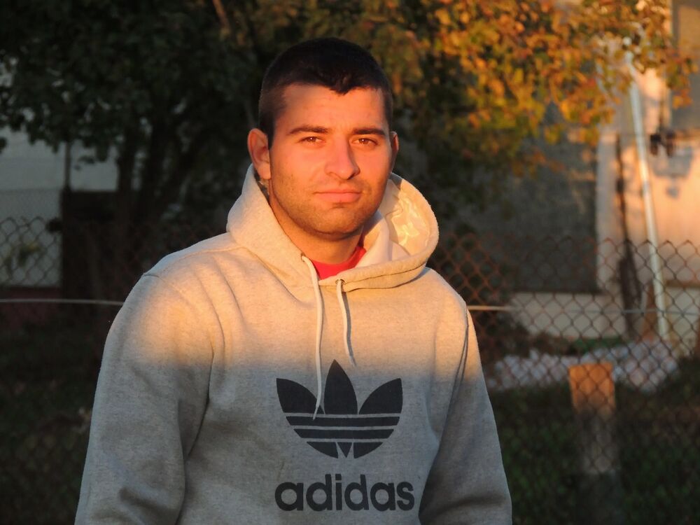 45276542  Arek, 33 ,    