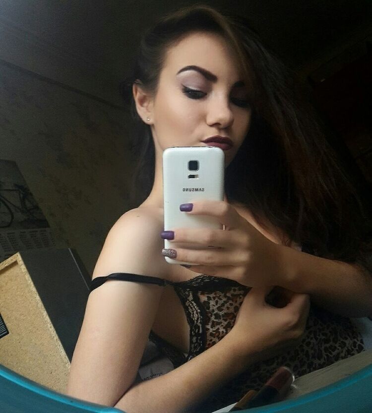 12022802  , 27 ,    
