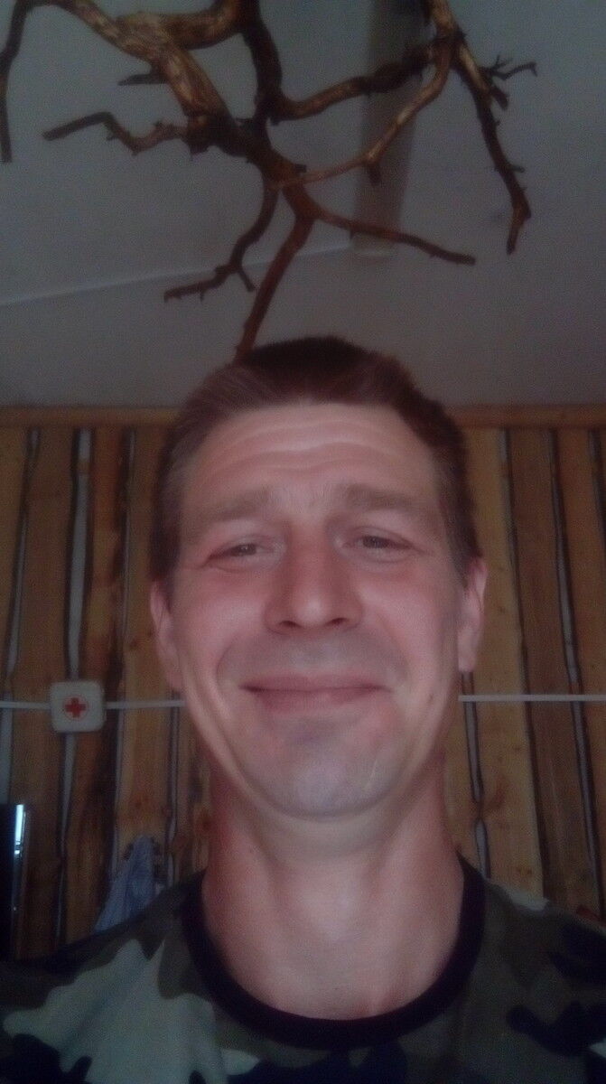  9863352  , 40 ,    