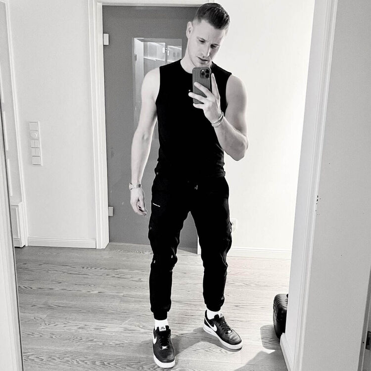 ���� 49904092 ������� �����, 34 ����, ���� ���������� � ����������