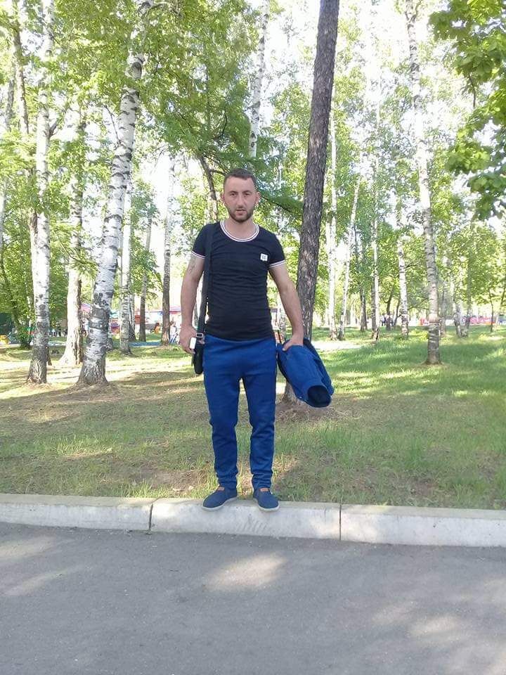  27715322  Sevak, 35 ,    