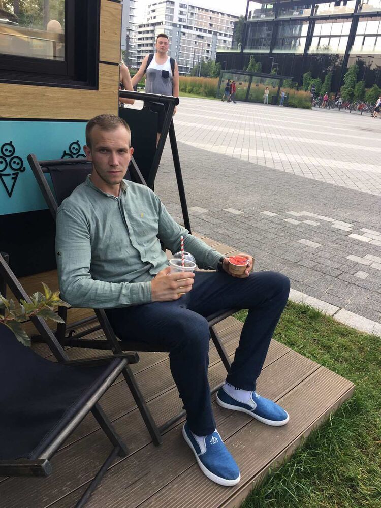  Apex,   Dima, 30 ,   ,   