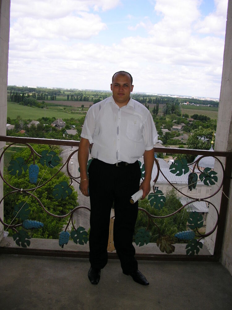  ,   Vasile, 42 ,     , c 