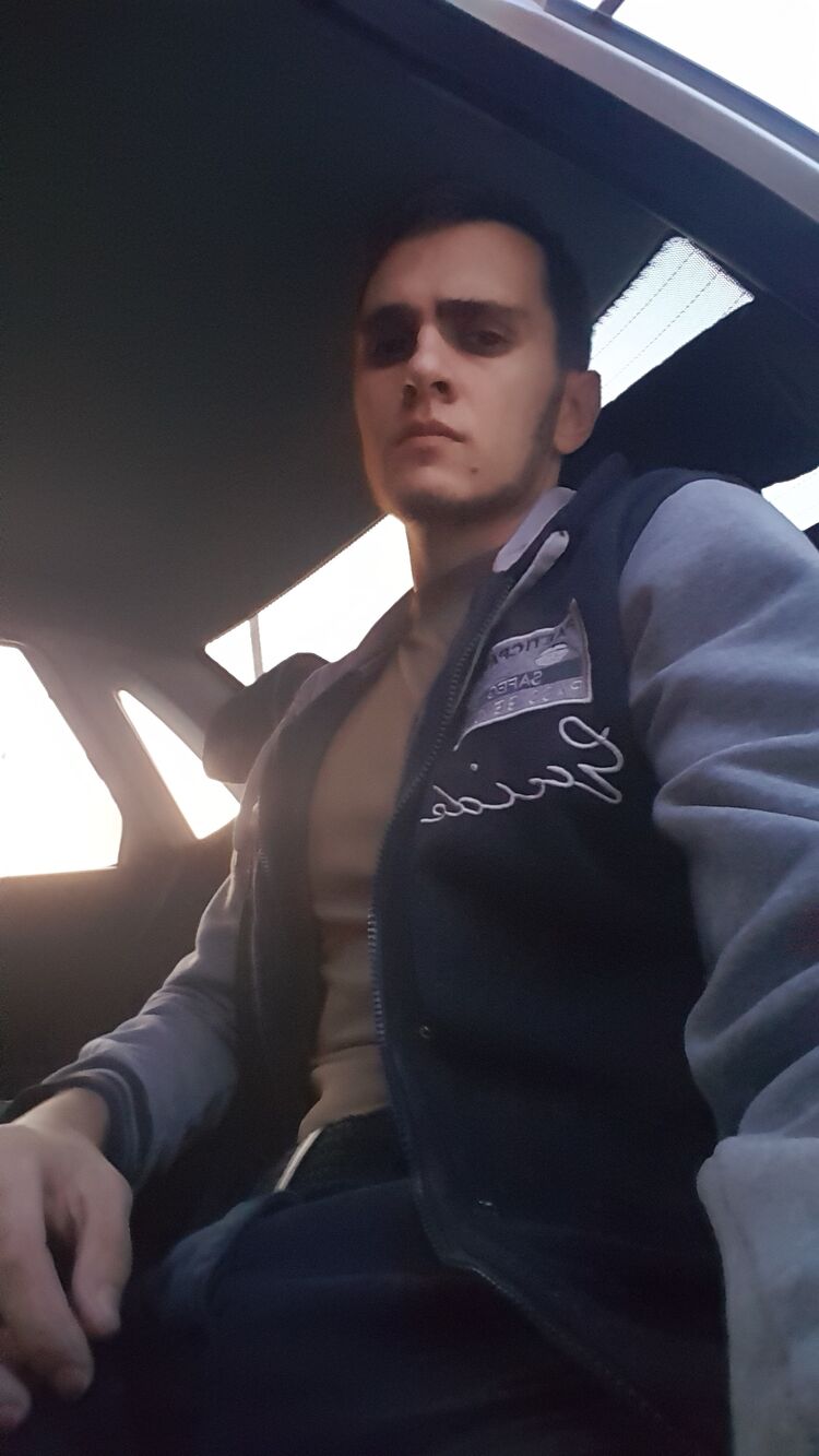  ,   Aliskhan, 25 ,   