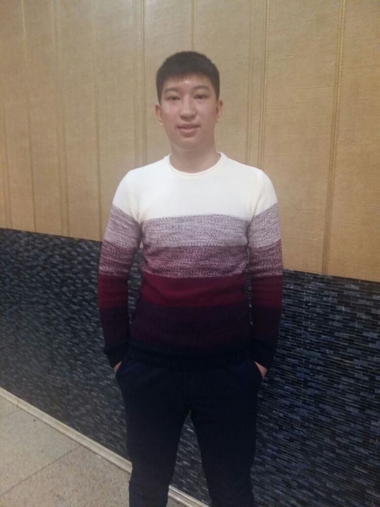  ,   Nurik, 25 ,   