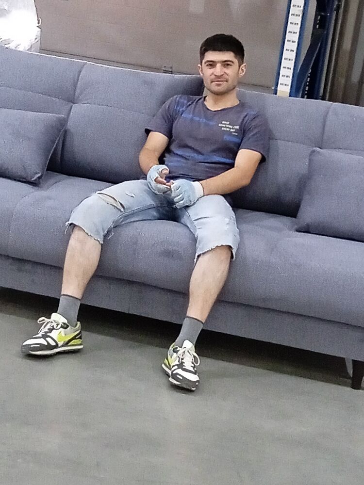  31069232  SHOHRUH, 27 ,    