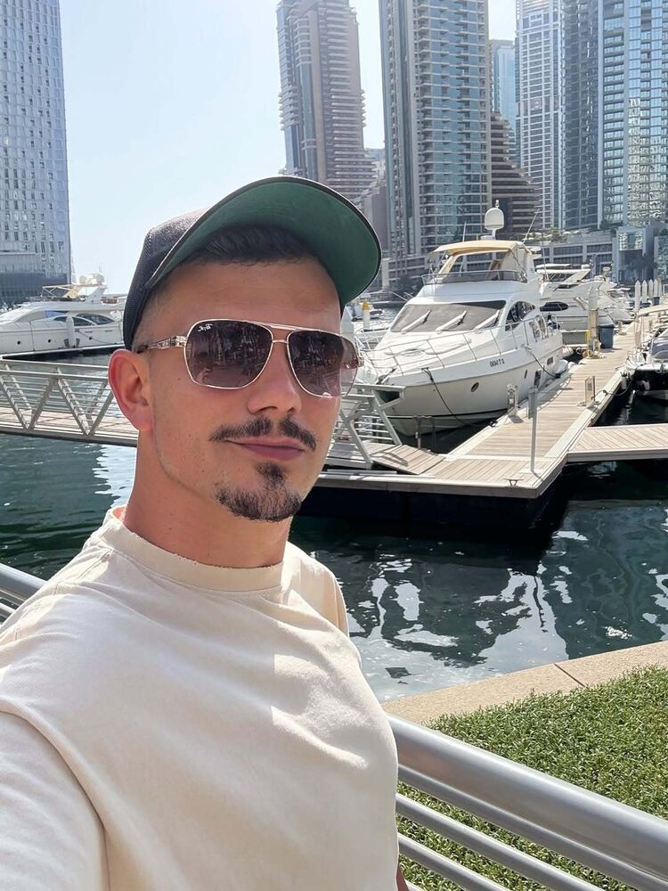 ���������� ���������, ���� ������� C�����, 33 ����, ������������ ��� c�������� ���������