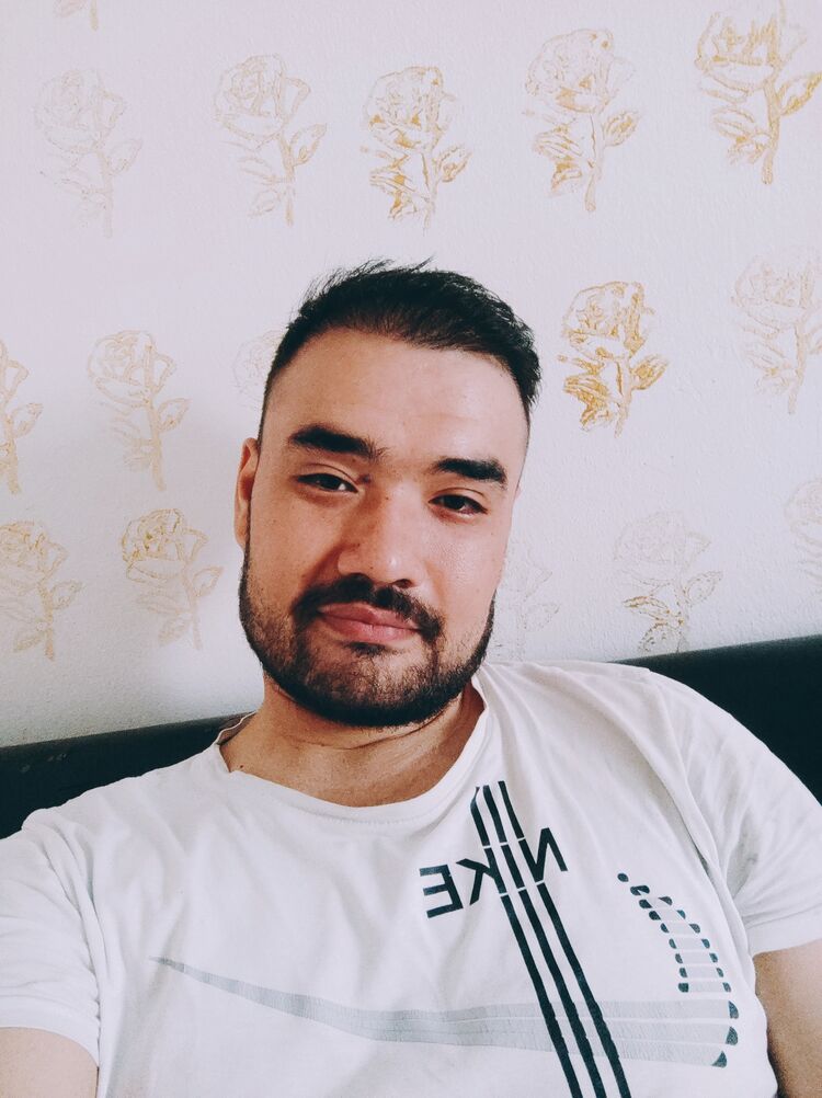  ,   Ahmet, 32 ,   ,   