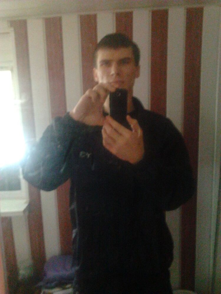  12403572  , 30 ,    