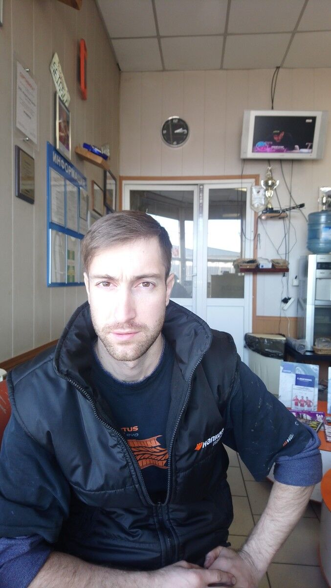 ���� 18698442 ������� ������, 37 ���, ���� ���������� � ���������