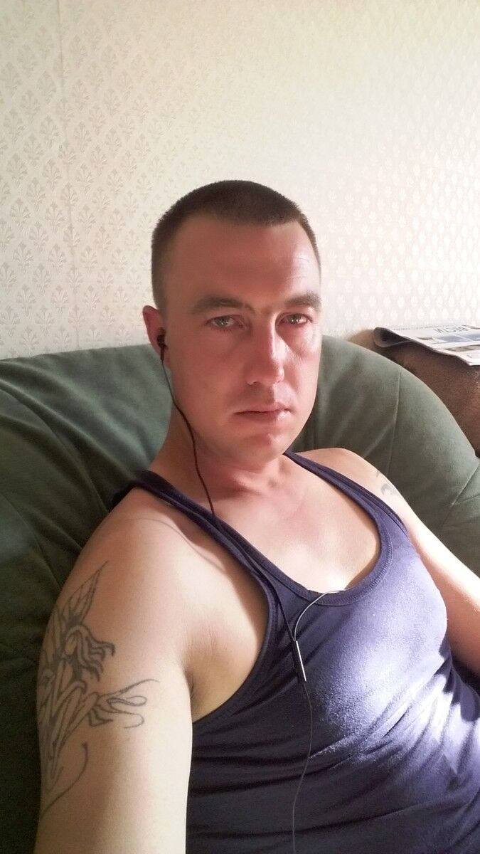  -,    , 37 ,  