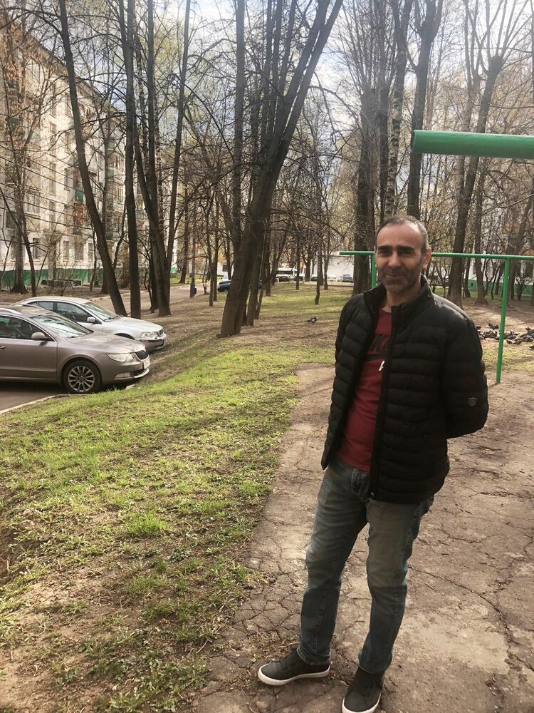  26204432  Erkan, 42 ,    