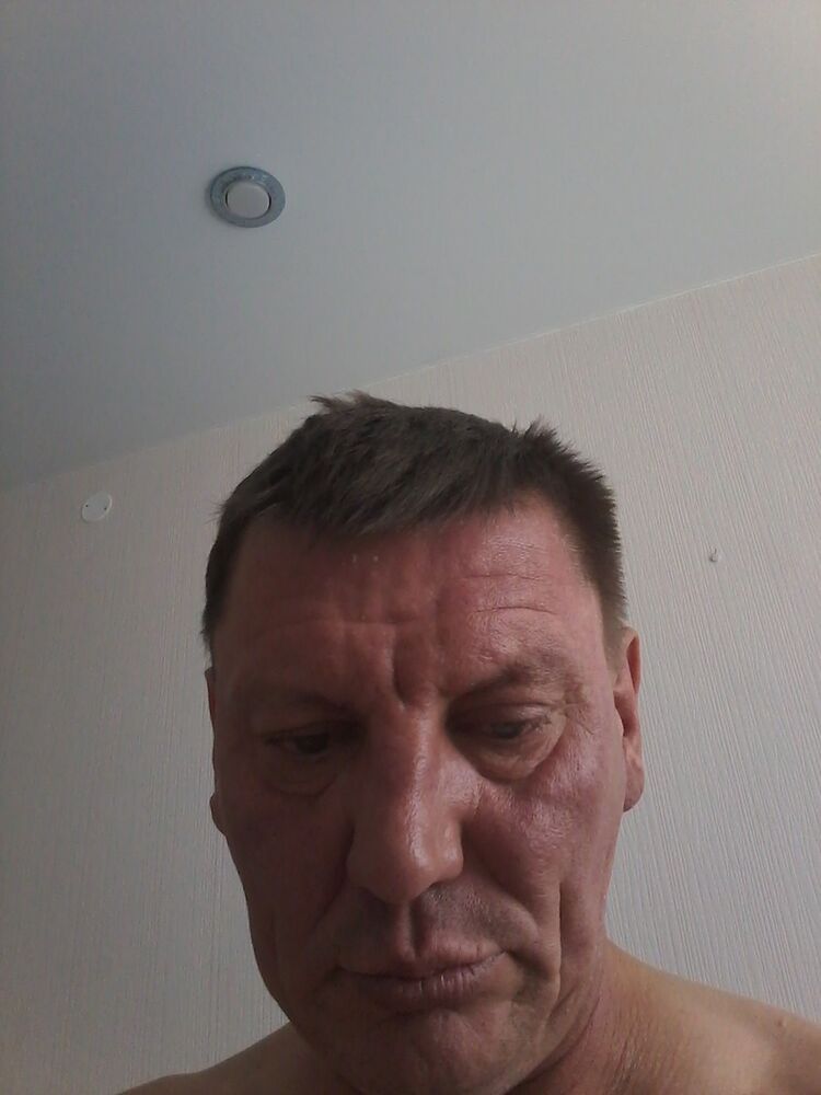  17145442  OLEG, 51 ,    
