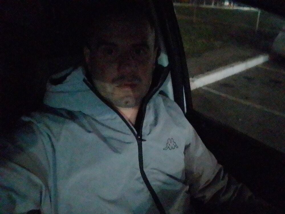  47593692  , 37 ,    
