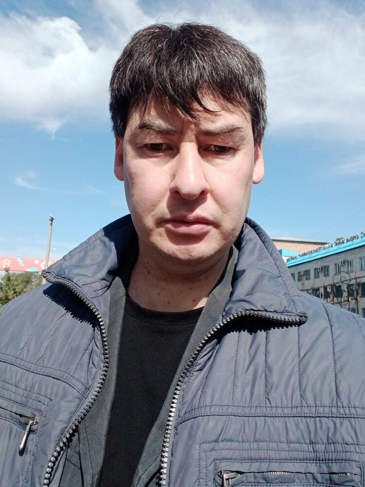  34353942  , 44 ,    