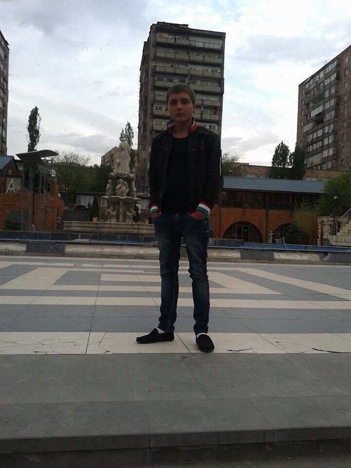  ,   Dsfsd, 29 ,   