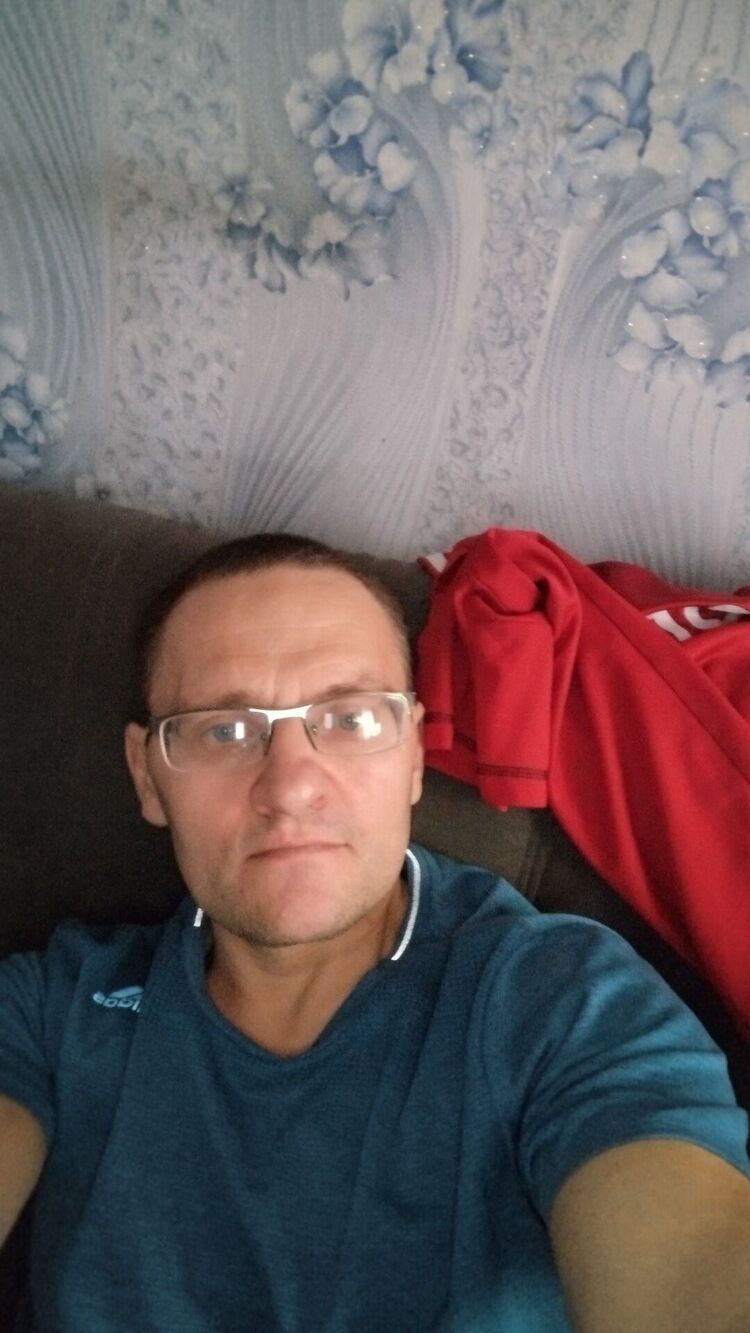  48691742  , 44 ,    
