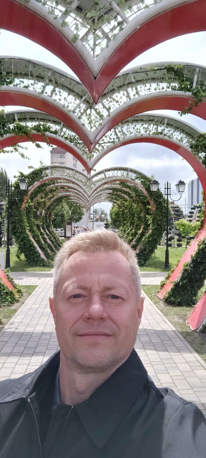  43589352  , 50 ,    --