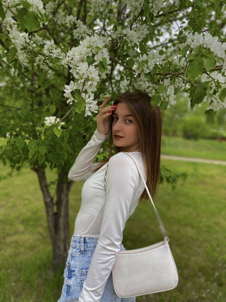  ,   , 21 ,   ,   