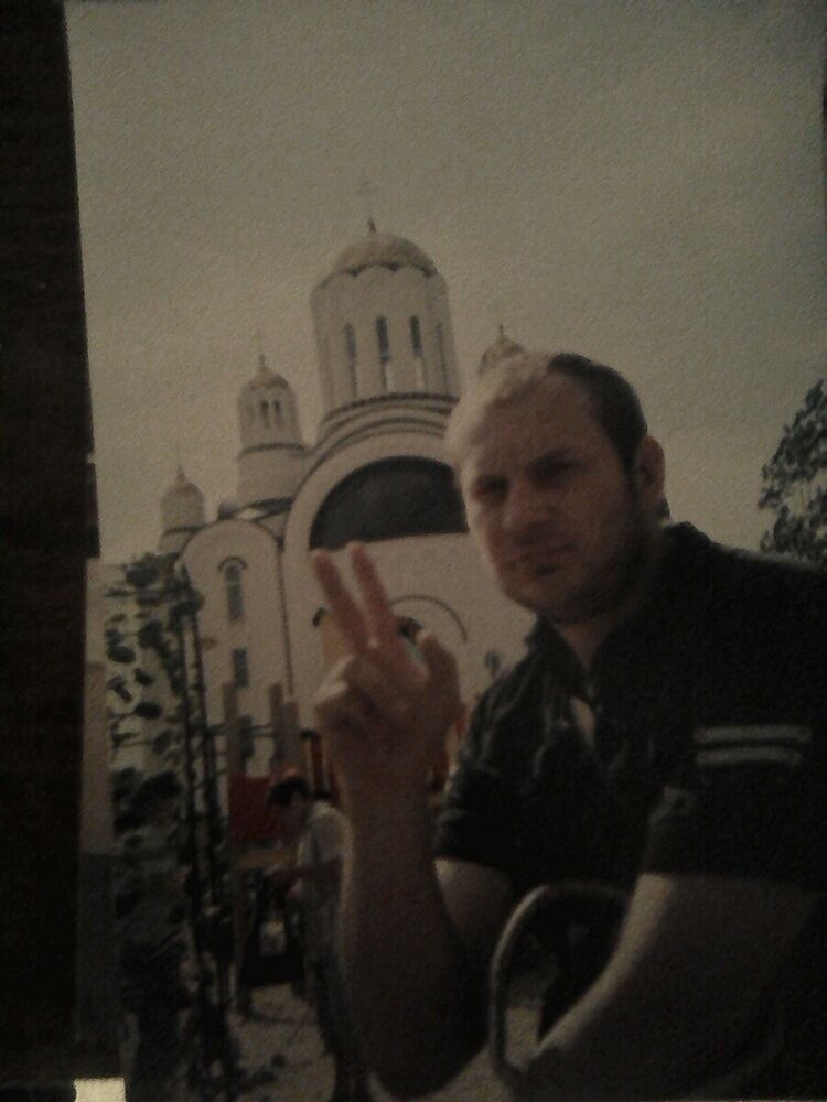  21909032  , 44 ,     