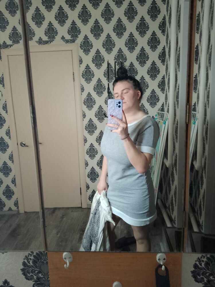  33545322  Miss, 22 ,    