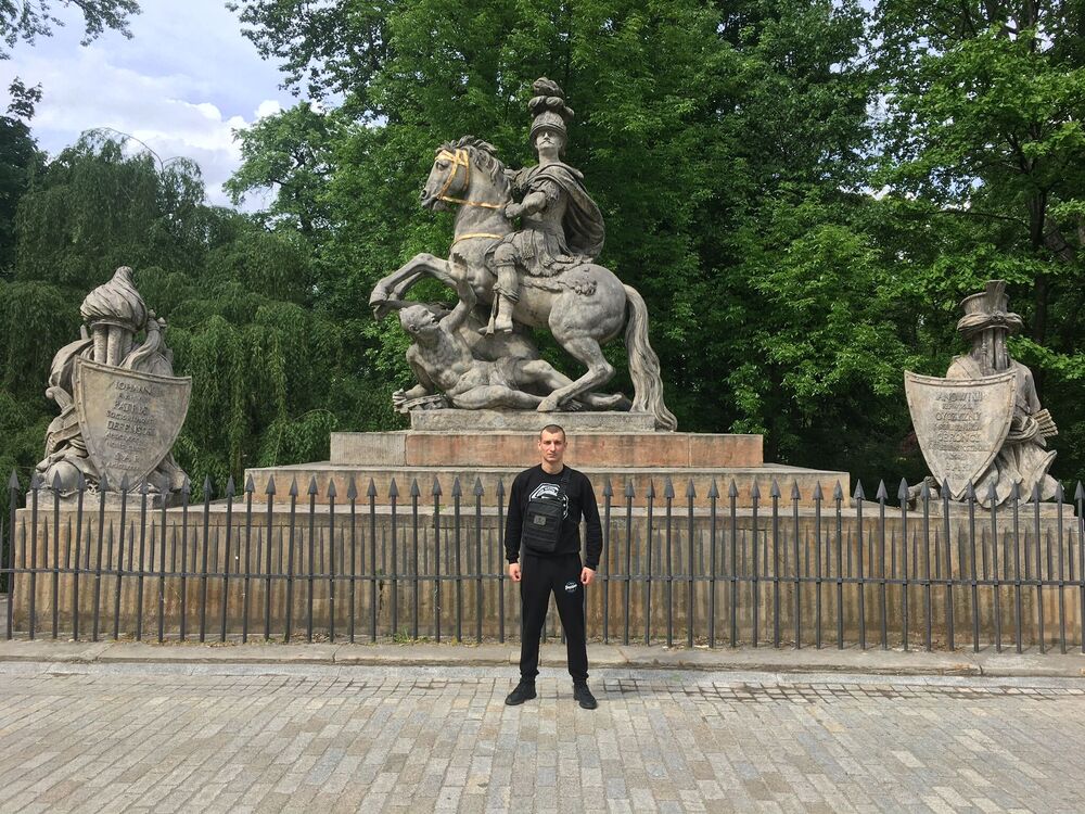  Warszawa,   , 32 ,   ,   , c , 