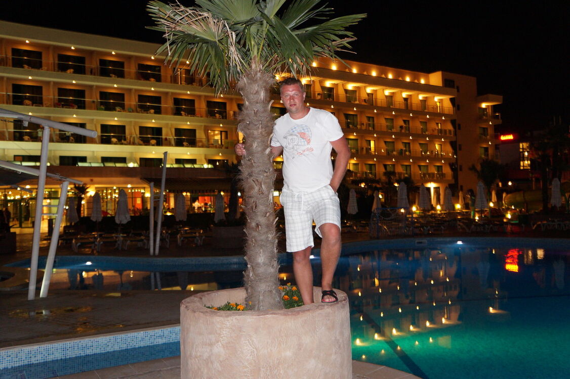  ,   Igor, 41 ,   