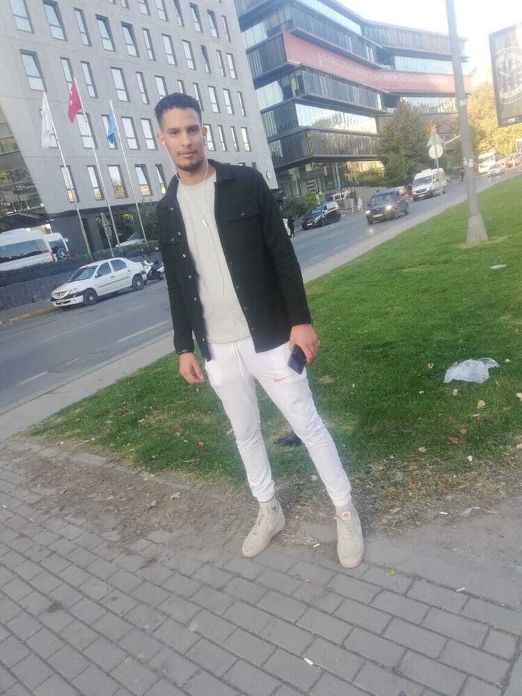  ,   Jamal, 27 ,   ,   