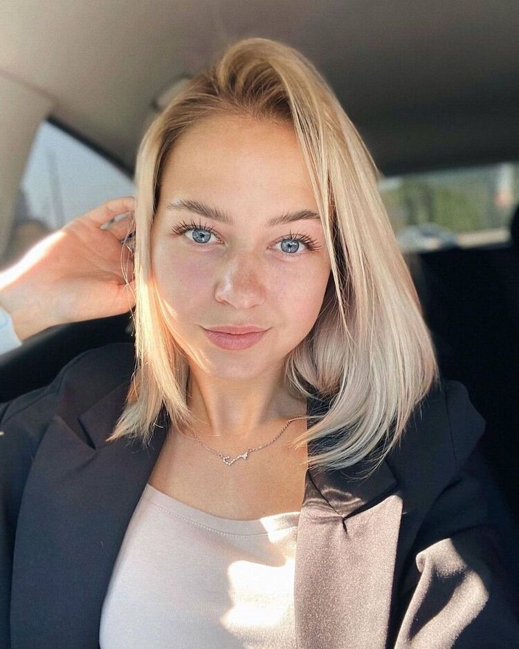  Akaszto,   , 25 ,   ,   