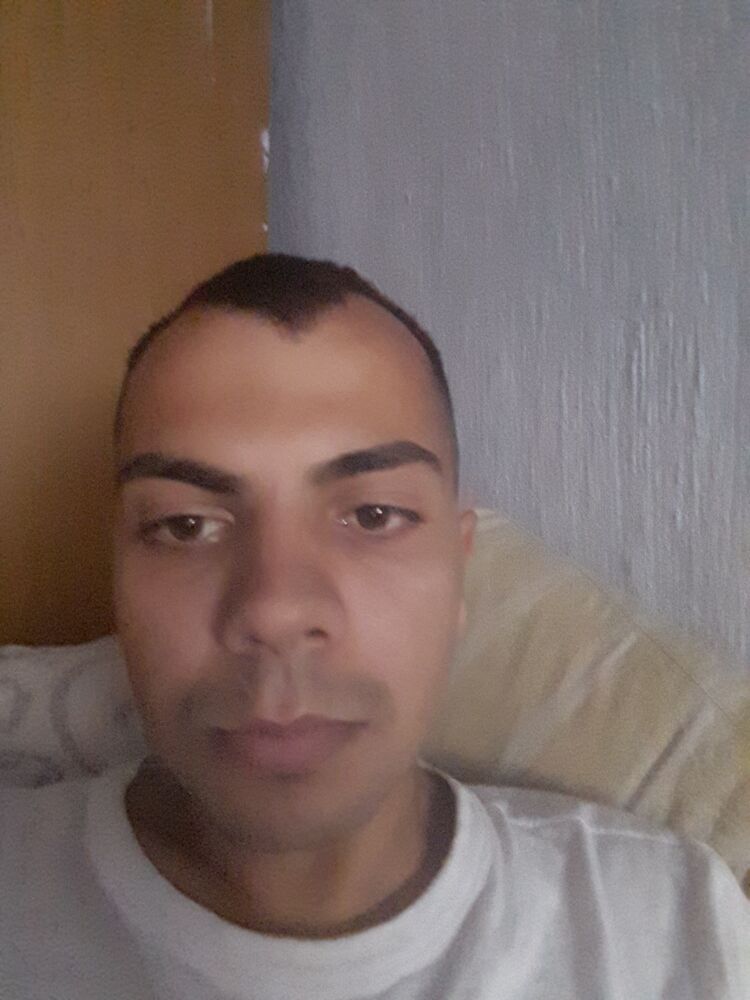  ,   Gheorghe, 27 ,   ,   