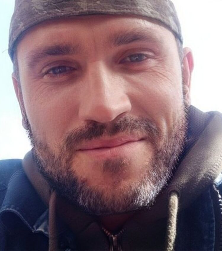 ���� 39548392 ������� ��������, 44 ����, ���� ���������� � �������