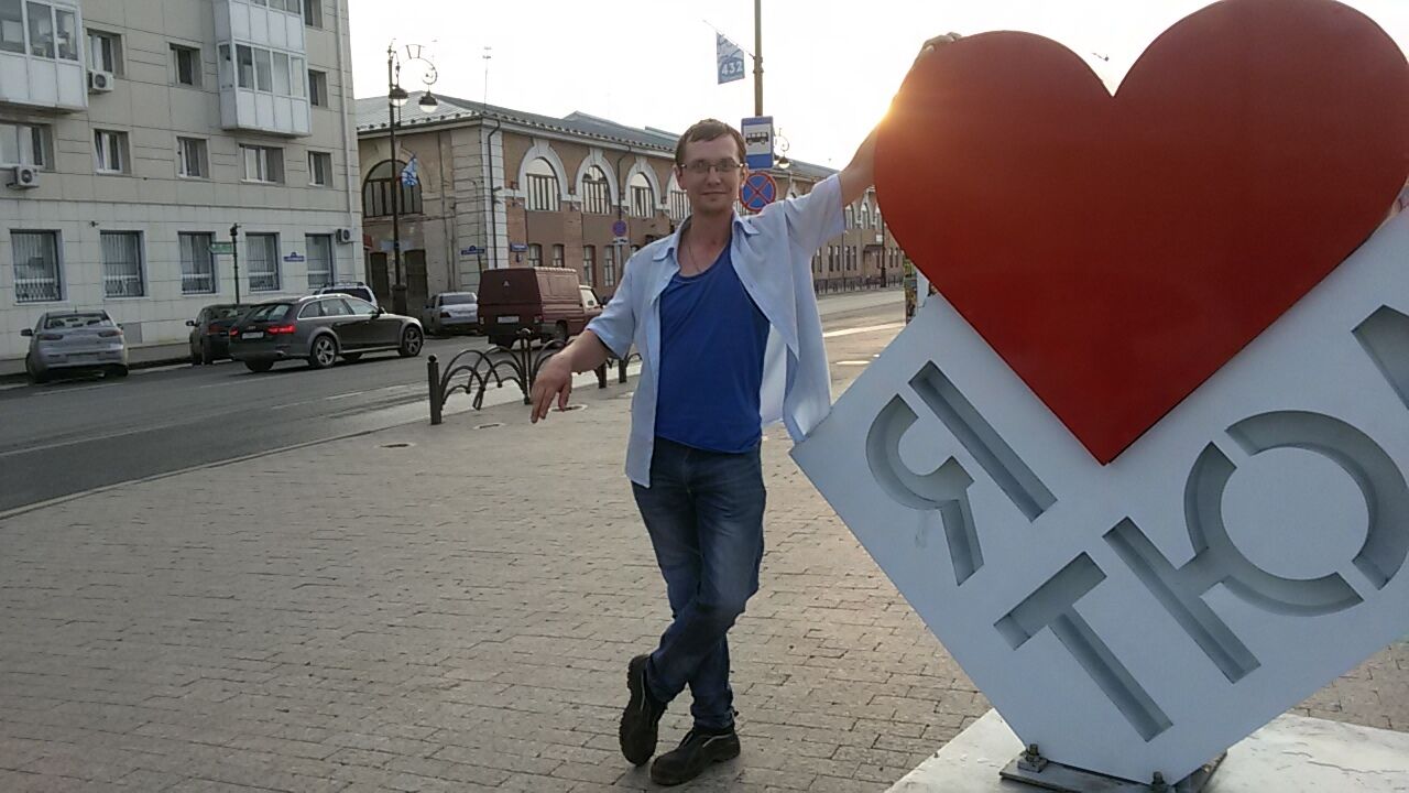  30709542  , 37 ,    