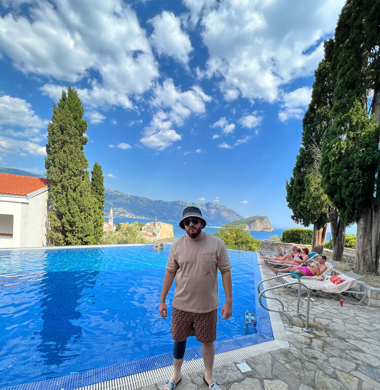  28234602  , 31 ,    Budva