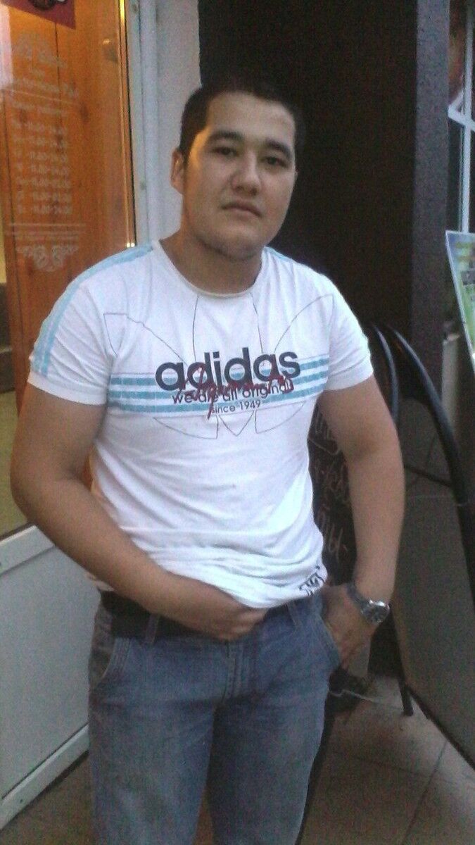  ,   Bek, 33 ,   ,   , c 