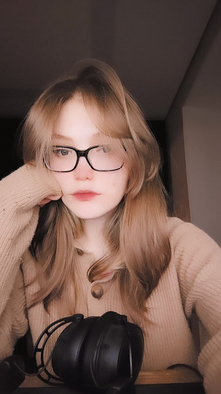  38590702  , 24 ,    