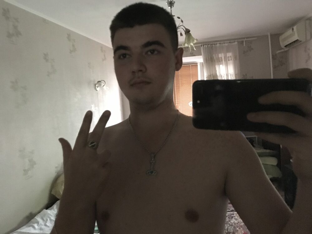  ,   Stetan, 29 ,   