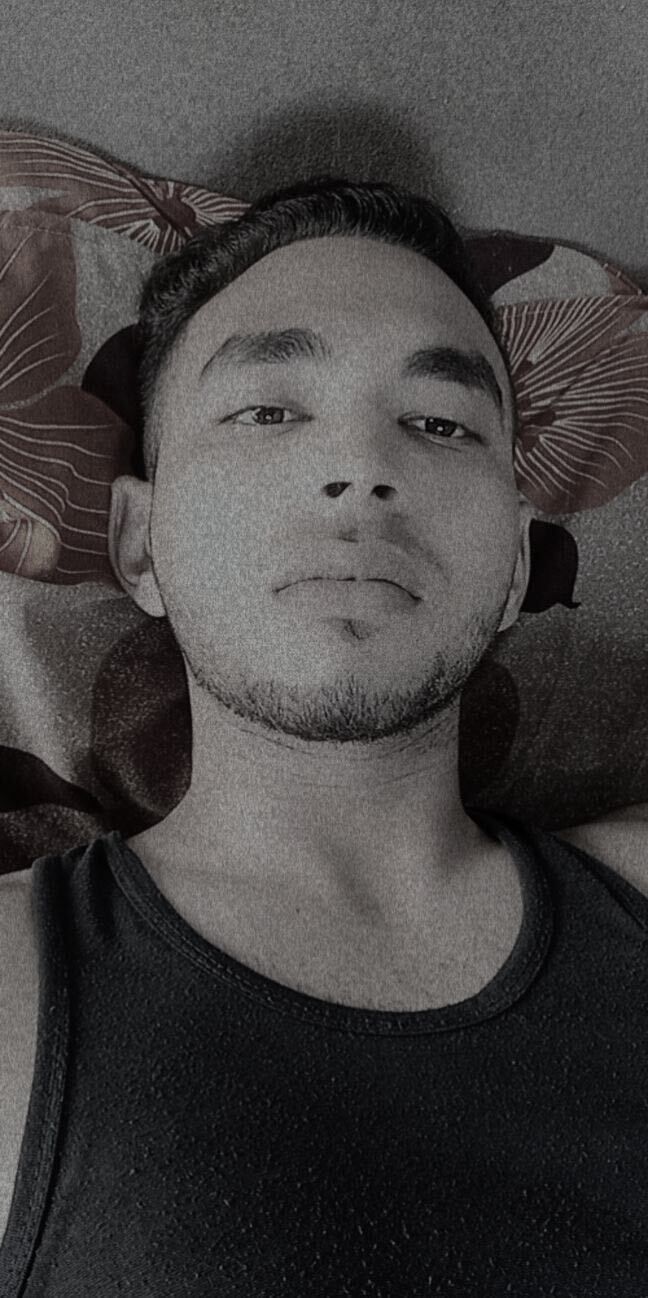  48132882  Mohammed, 22 ,    -