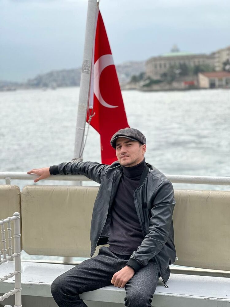  ,   Aliy, 31 ,   ,   