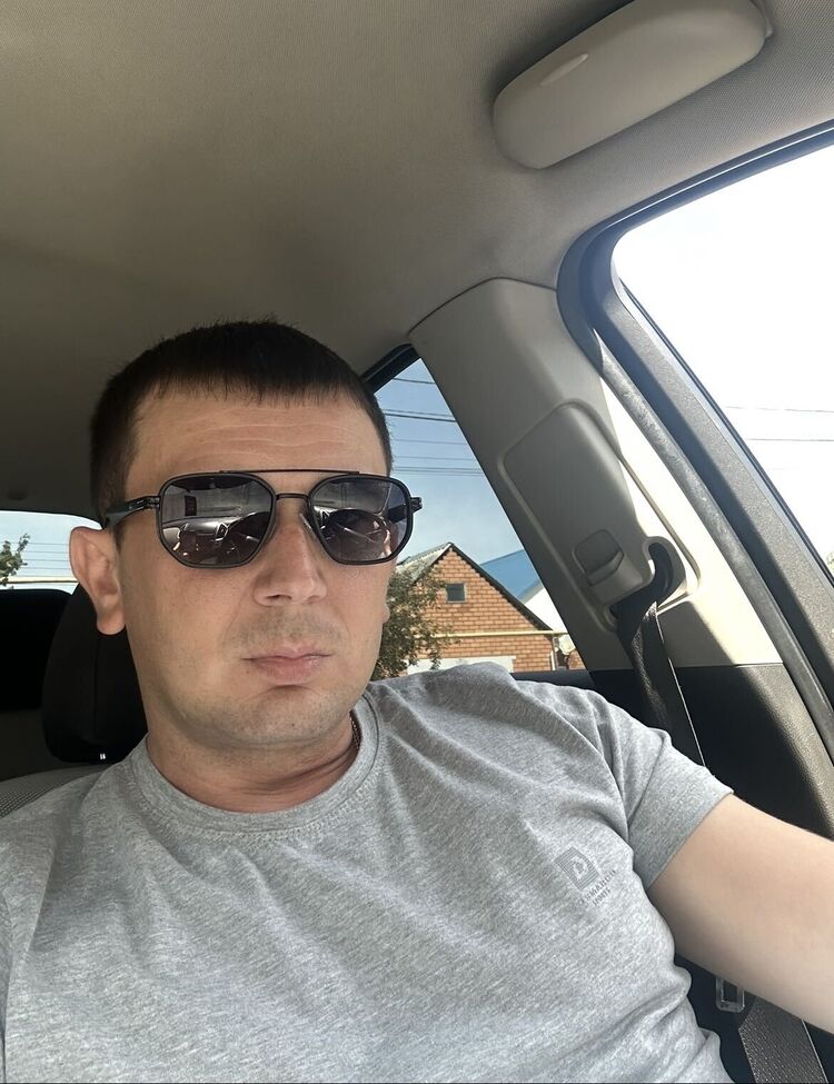  52852692  , 36 ,    