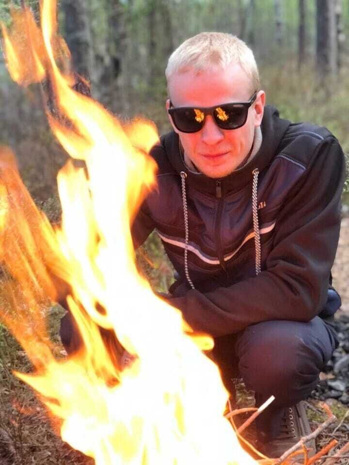  52273552  , 32 ,    