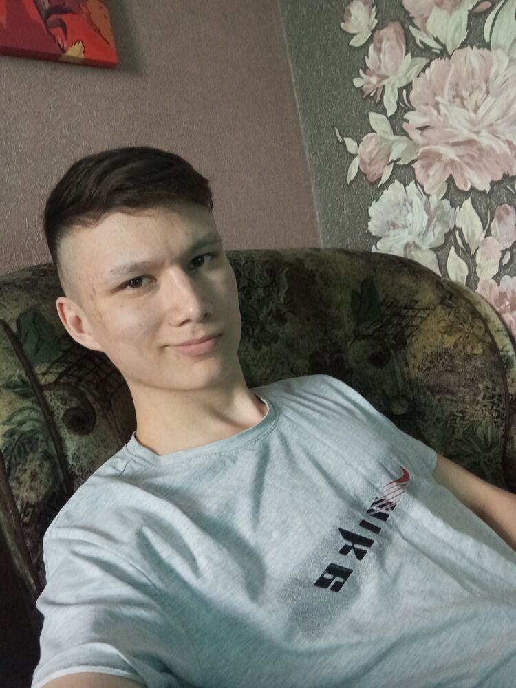  52879052  , 22 ,    -