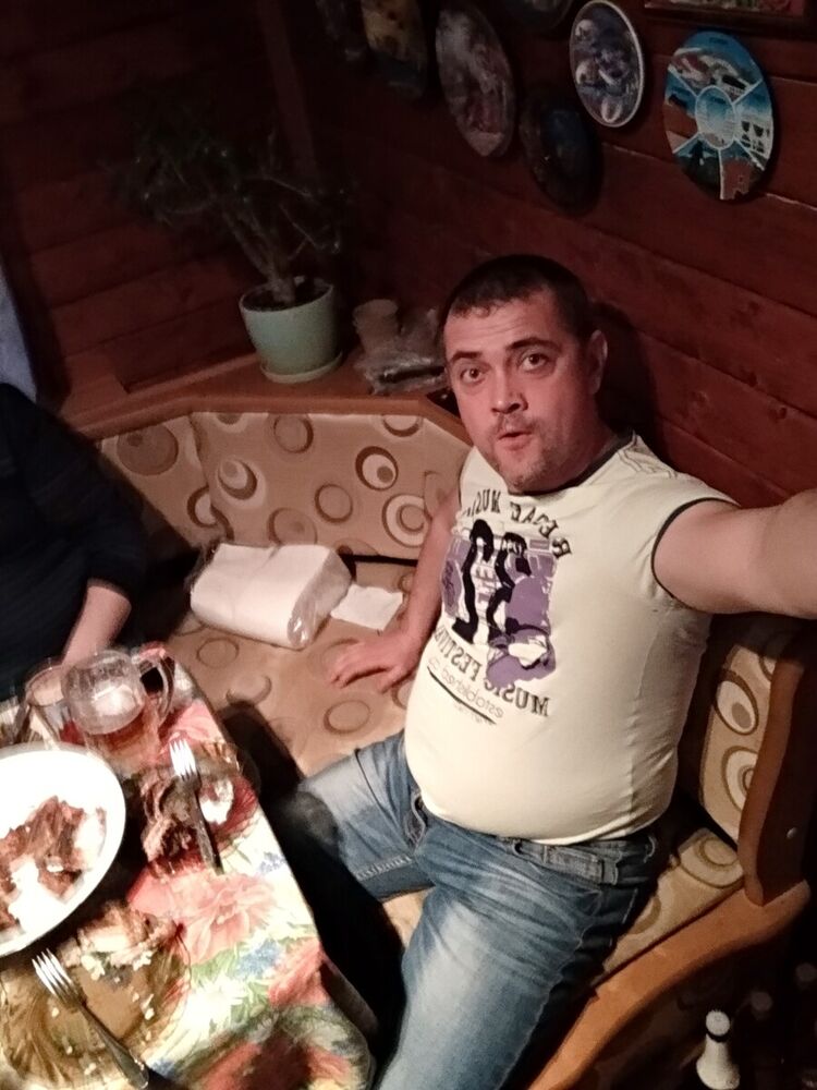  21753962  , 44 ,    