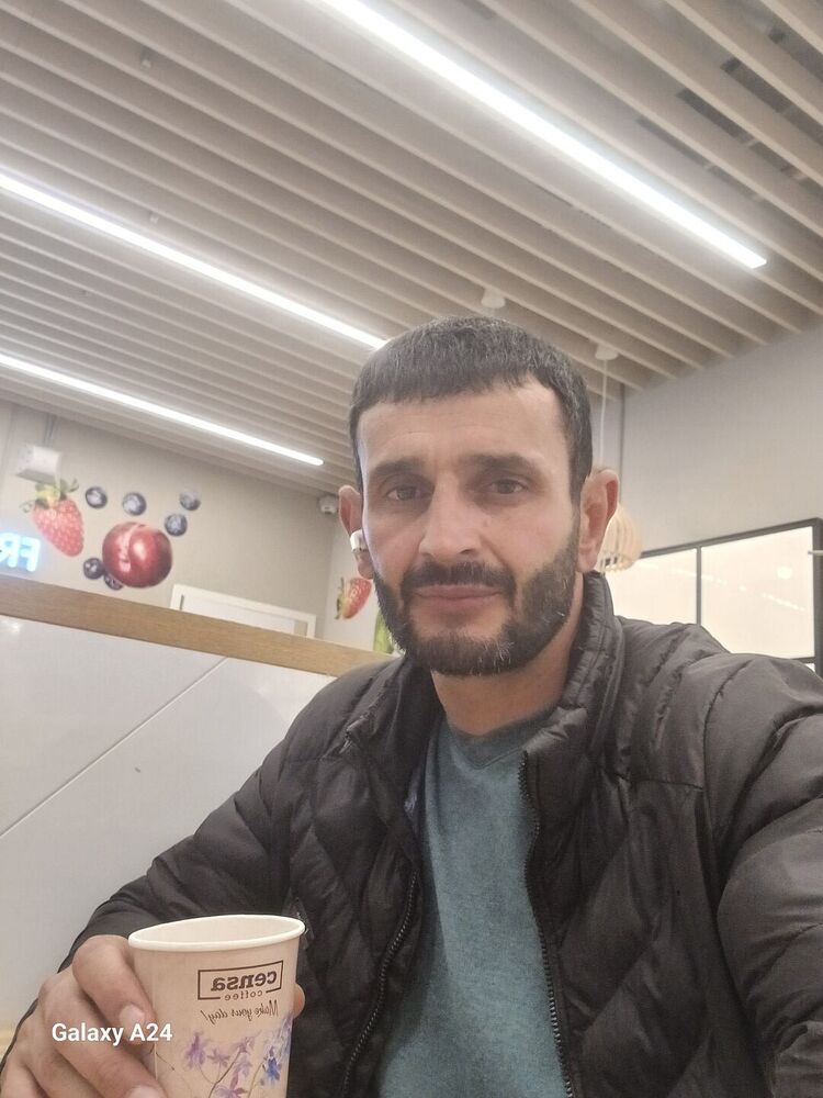  54364672  Amik, 40 ,    