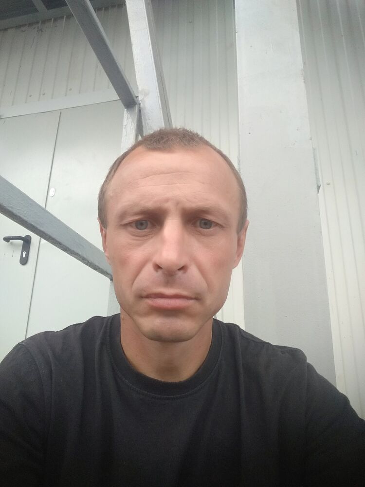  37170602  , 46 ,    